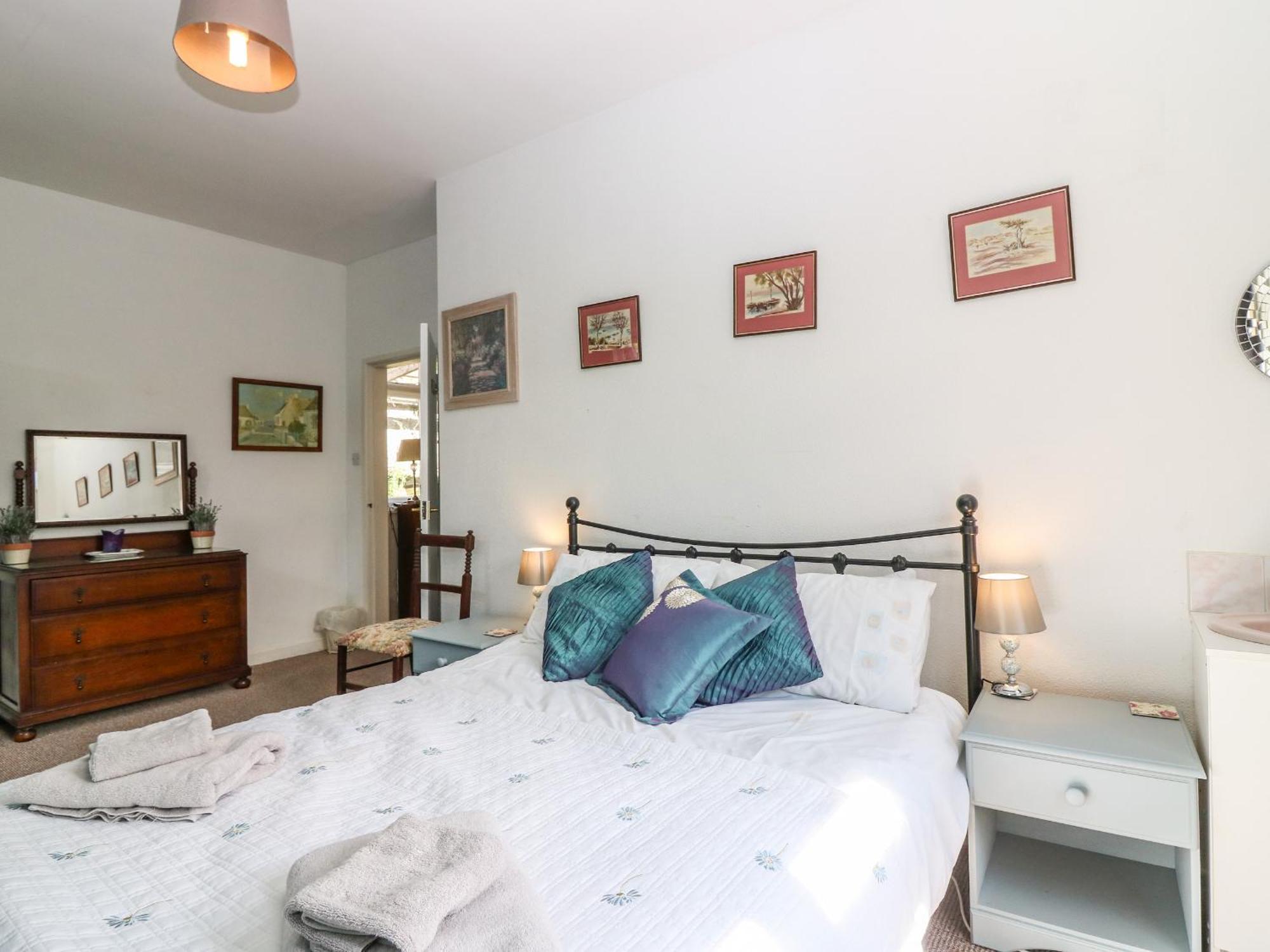 Charlies Cottage Duns Экстерьер фото