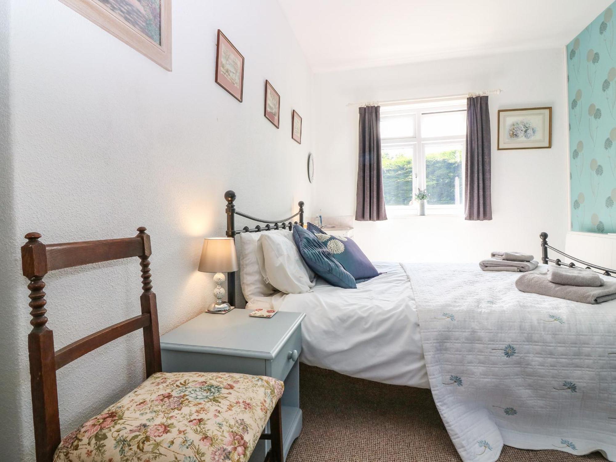 Charlies Cottage Duns Экстерьер фото